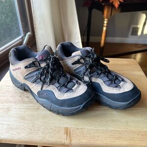 Salomon Womens Black and Tan Athletic Shoes